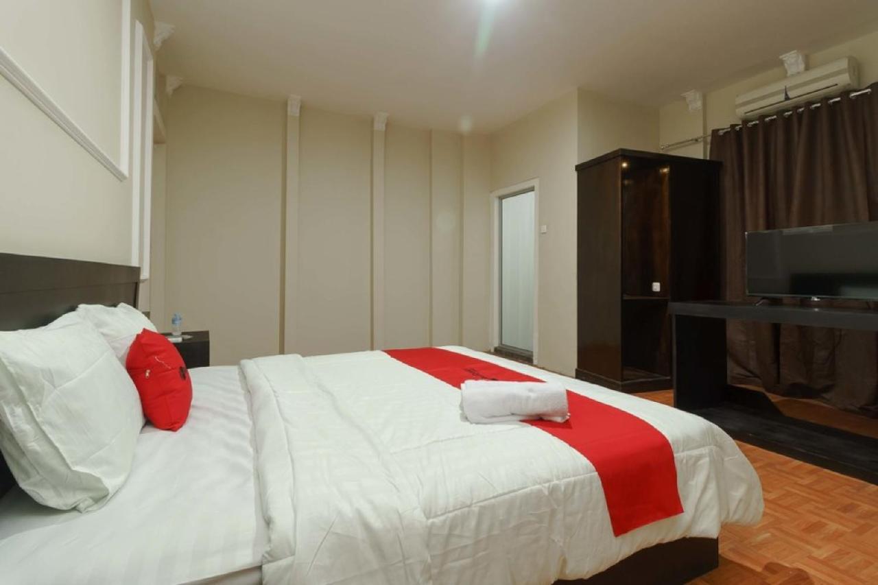 Reddoorz Syariah Near Suzuya Mall Banda Aceh 2 Geutieue Exterior foto